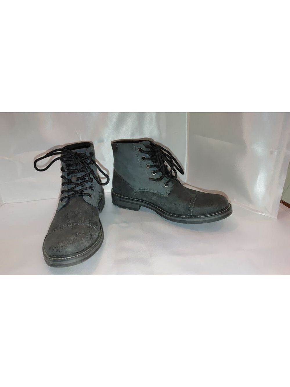 Joe's Cappy Boots Size 8.5 - Picture 5 of 8